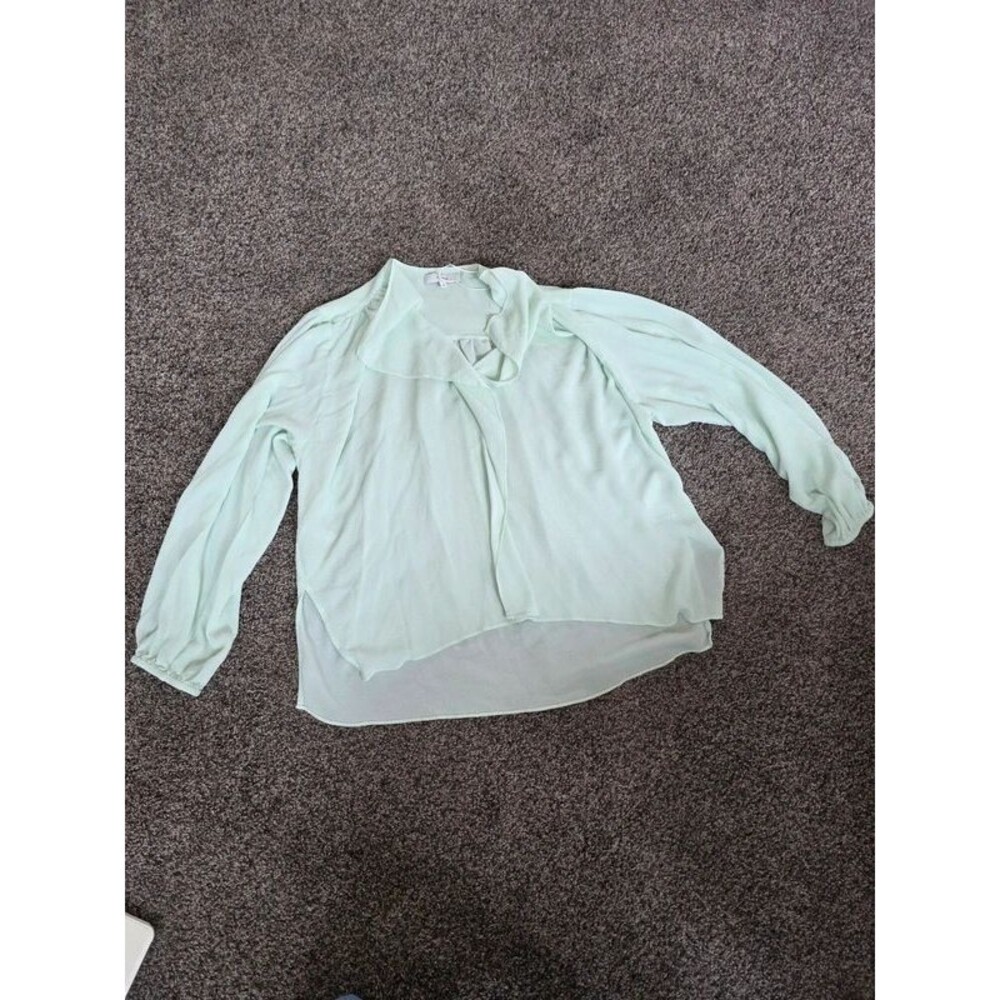 Vince Shirred Silk Popover Blouse Women's Size Medium M Seafoam Mint Green EUC